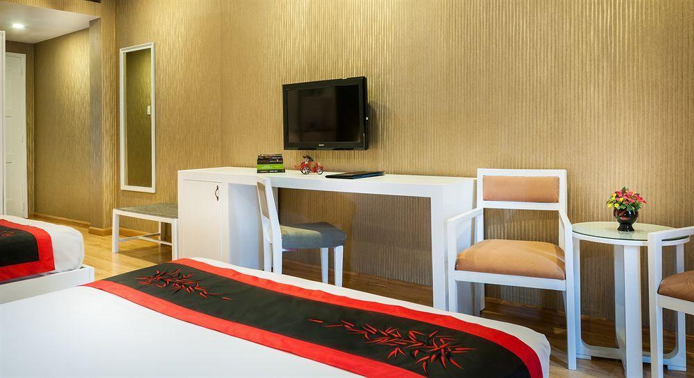 Saga Hotel Hô Chi Minh-Ville Extérieur photo